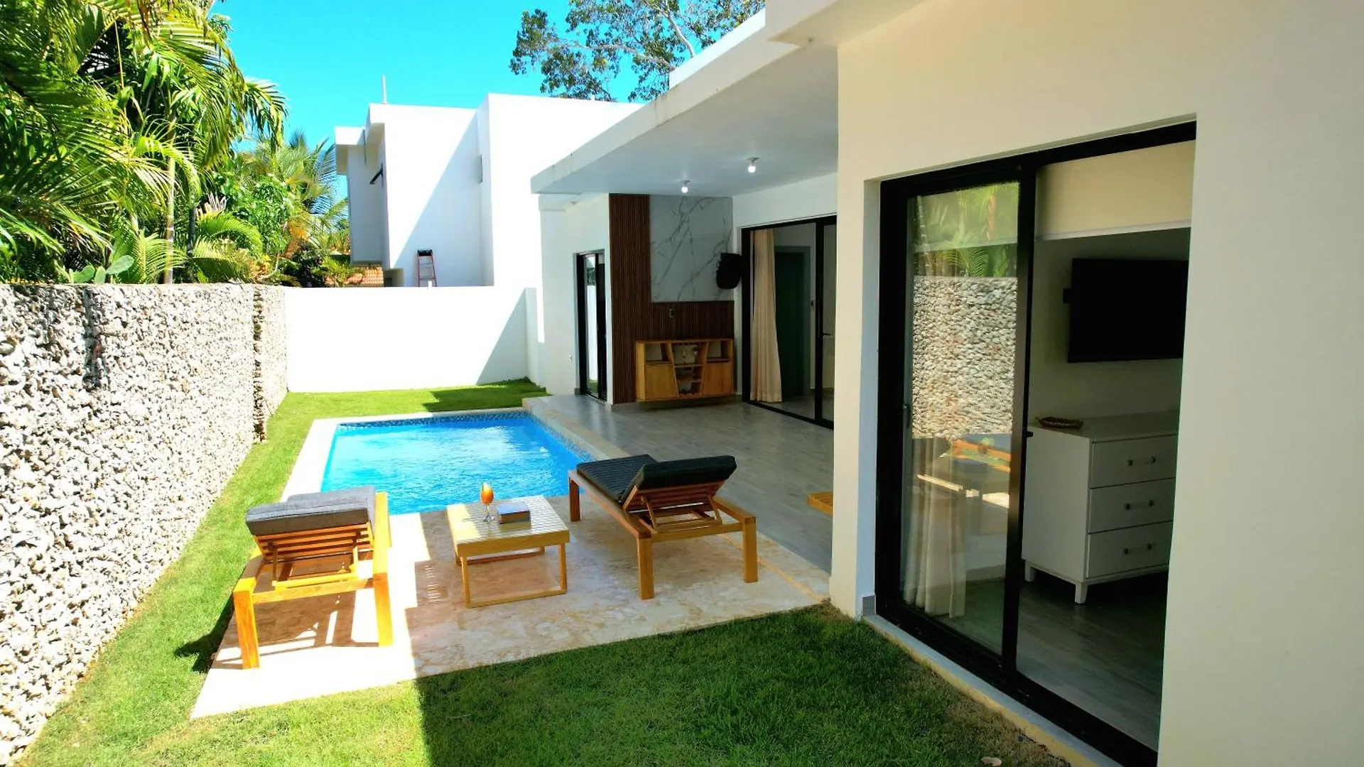 Peaceful 2Br Villa - Walk To The Beach Sosua Dominican Republic